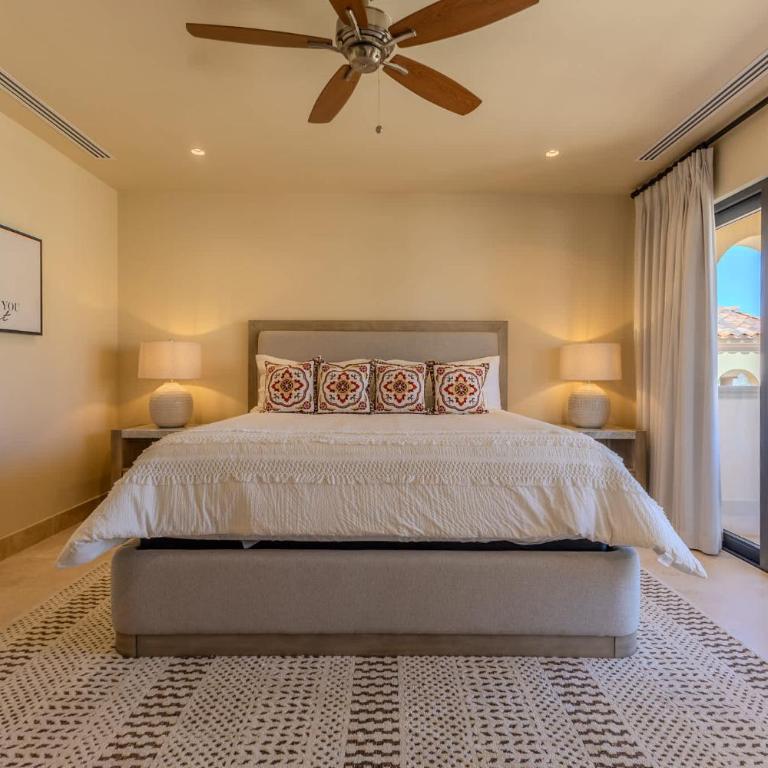 Luxe Villa Retreat at Rancho San Lucas - Villa - 35