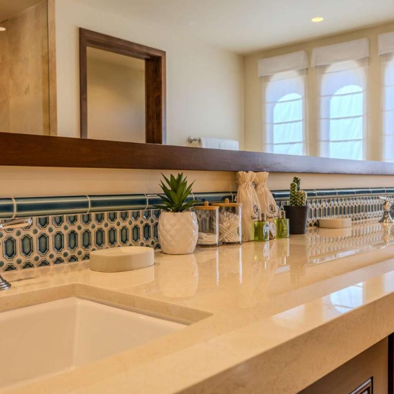 Luxe Villa Retreat at Rancho San Lucas - Villa - 43