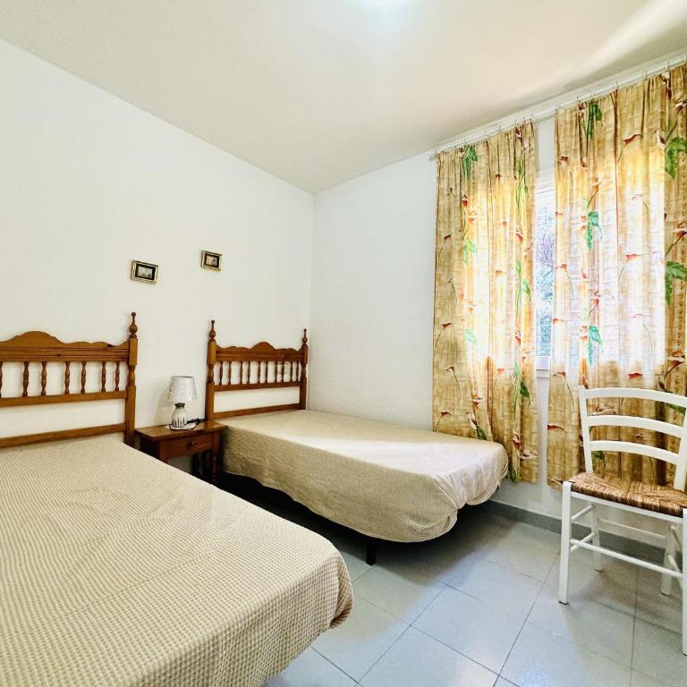Apartamento con Wi-Fi y Parking, ideal 4 pers. en Rosas - ES-258-19 - Apartment - 11