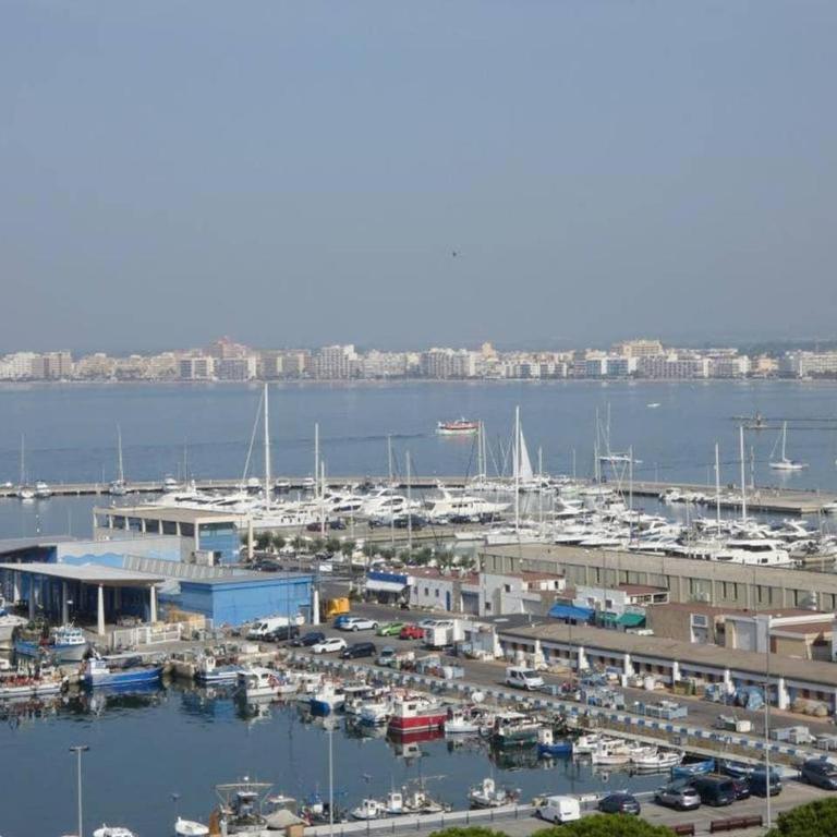 Apartamento con Wi-Fi y Parking, ideal 4 pers. en Rosas - ES-258-19 - Apartment - 21