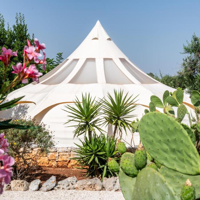 VILLA OSTUNI ONE mit Pool, Gästehaus & Glamping - Villa - 17