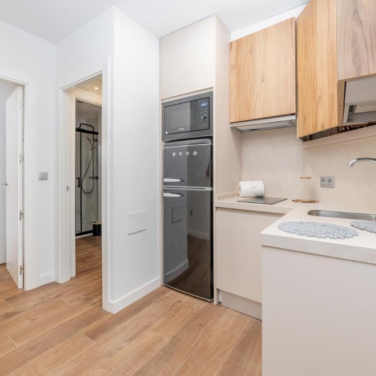 El Encanto del Oeste - Two-Bedroom Deluxe Apartment - 9