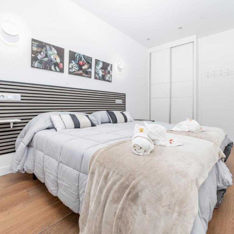 El Encanto del Oeste - Two-Bedroom Deluxe Apartment - 8