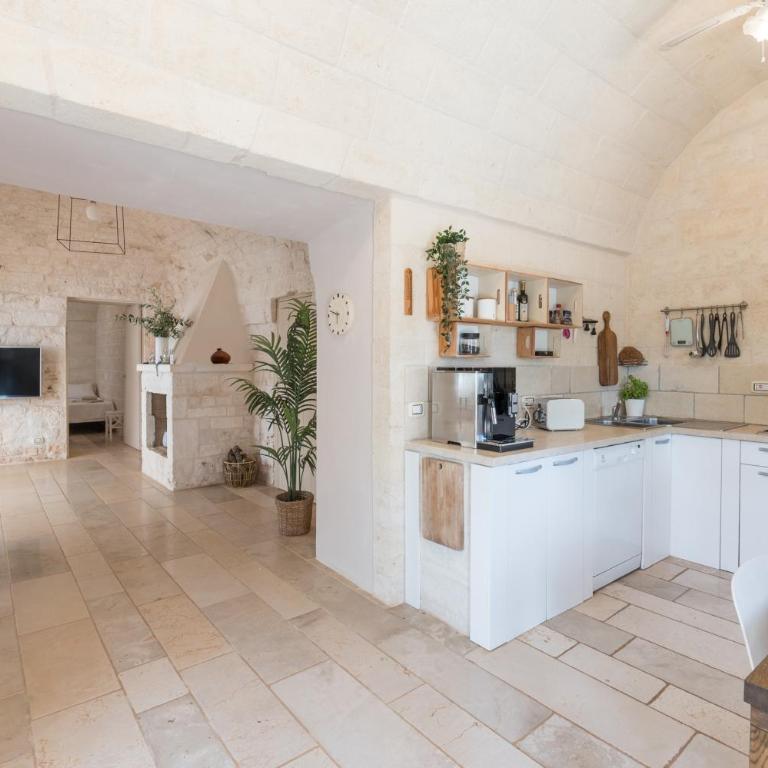 VILLA OSTUNI ONE mit Pool, Gästehaus & Glamping - Villa - 29