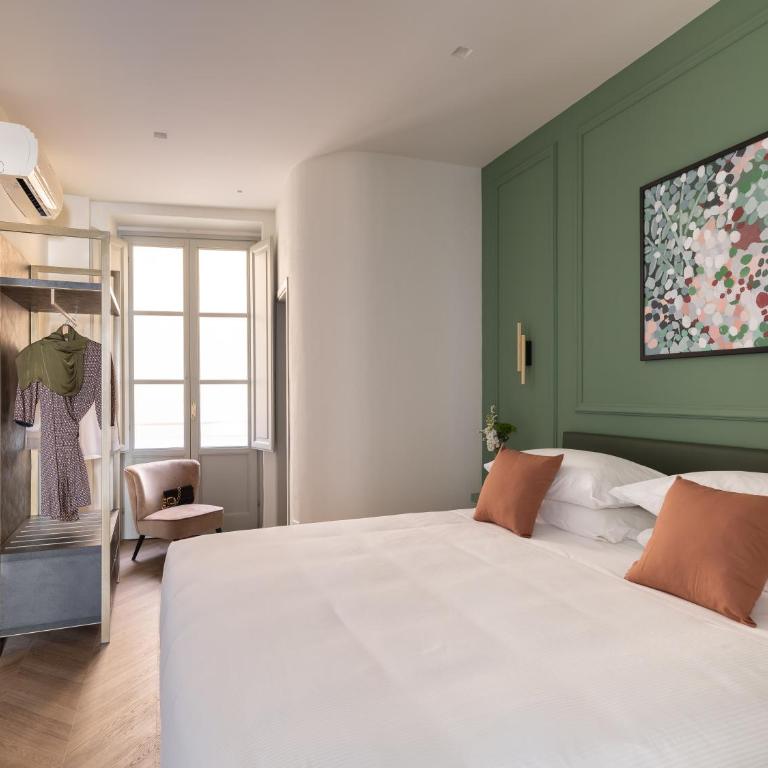 Flora Deluxe Apartment - Two-Bedroom Apartment - 8