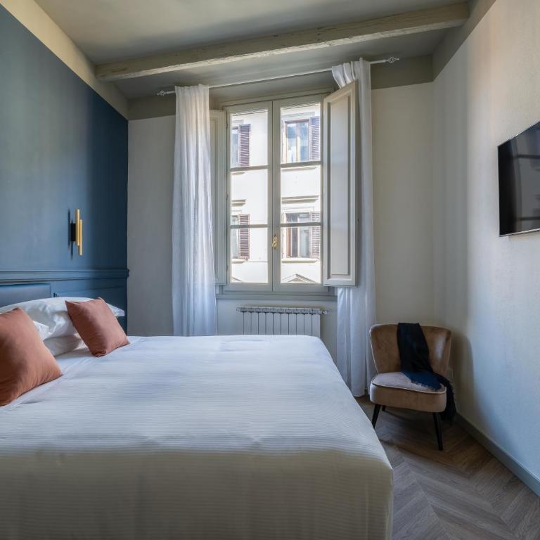 Flora Deluxe Apartment - Two-Bedroom Apartment - 3