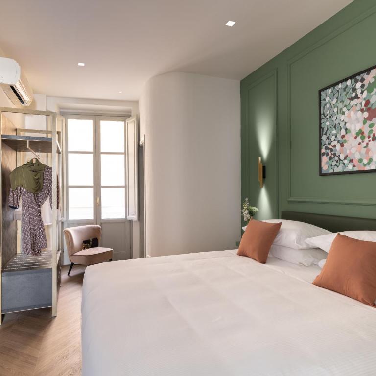 Flora Deluxe Apartment - Two-Bedroom Apartment - 21