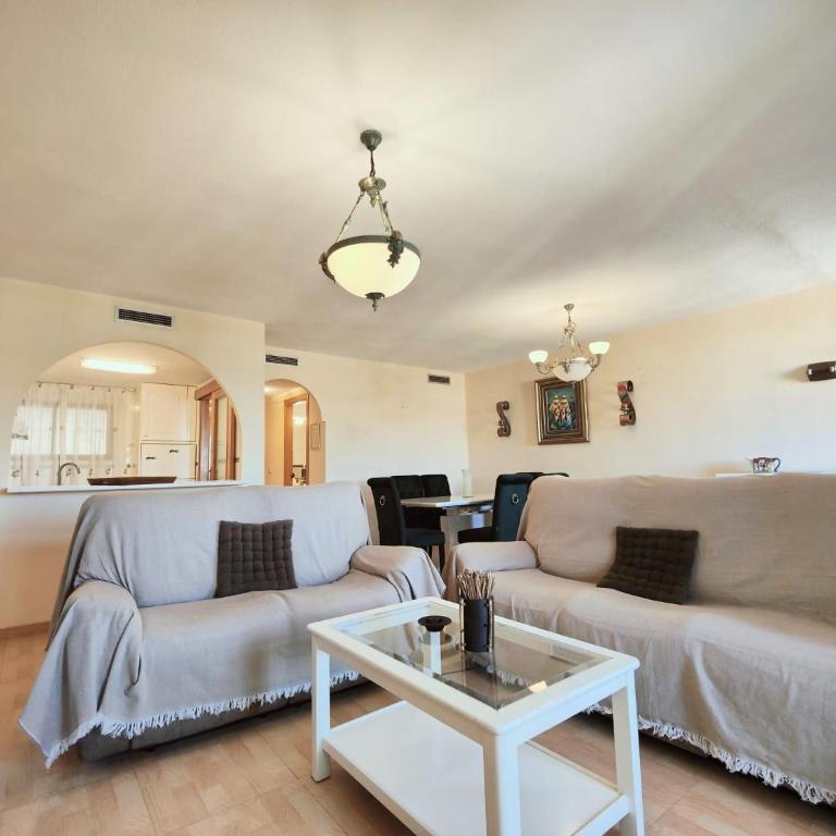 Jardin Botanico 3 Danuria - Three-Bedroom Apartment - 11