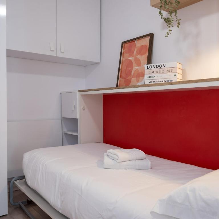 Dúplex con terraza y parking en el Albaicín - Two-Bedroom Apartment - 16