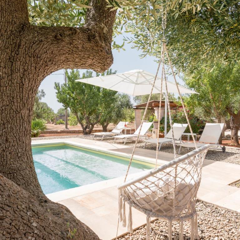 VILLA OSTUNI ONE mit Pool, Gästehaus & Glamping - Villa - 8