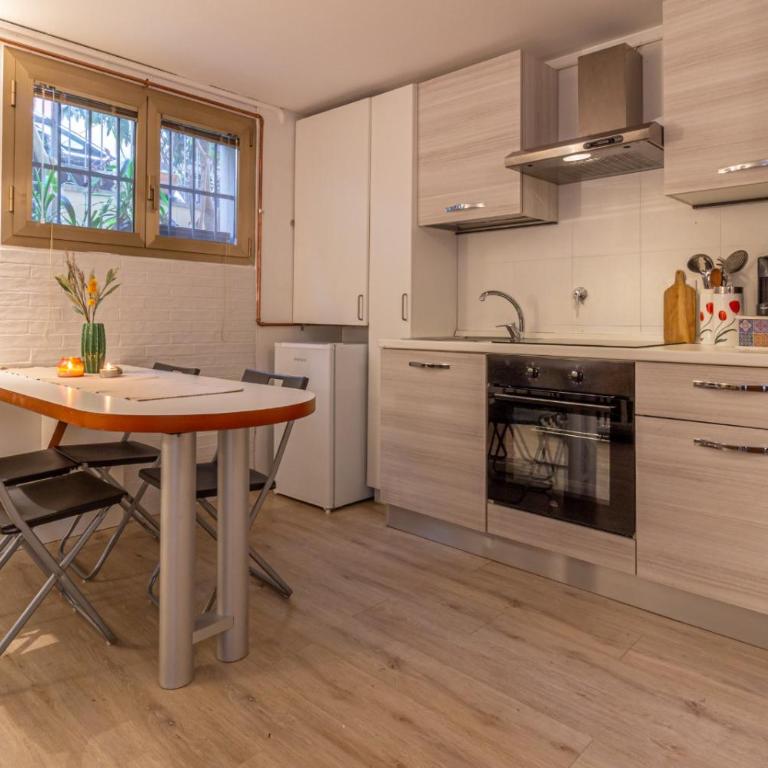 Bambaglioli 2 torri - One-Bedroom Apartment - 3