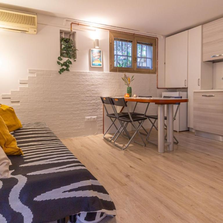 Bambaglioli 2 torri - One-Bedroom Apartment - 4