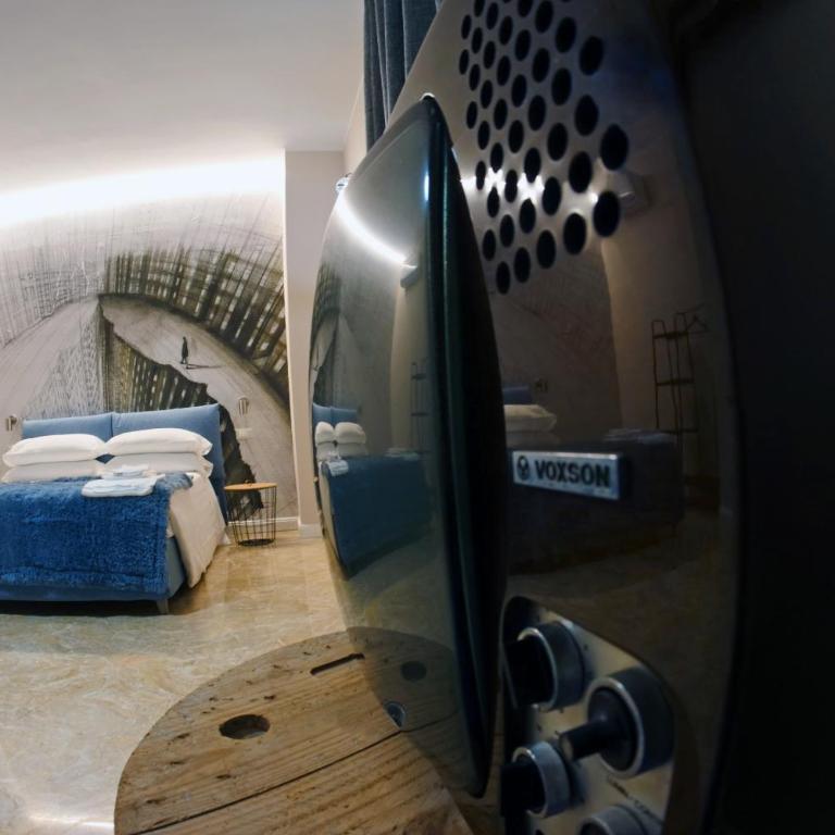 Urban Rooms - Triple Room with Shower - 5