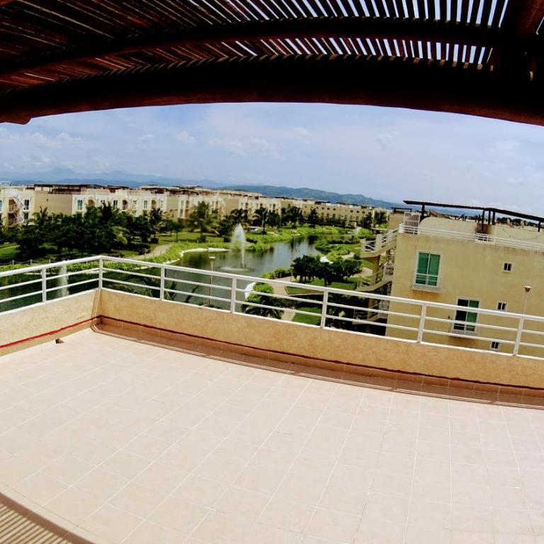 Departamento tipo PH de 2 niveles - Apartamento de 2 dormitorios - 14
