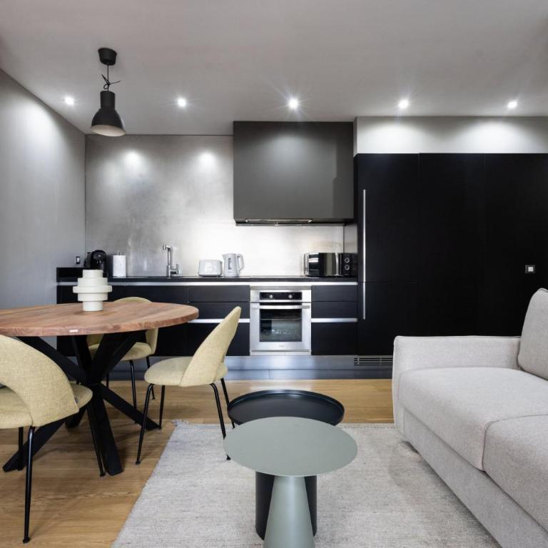 Stay U-nique Apartments Pau Claris II - One-Bedroom Apartment - 4