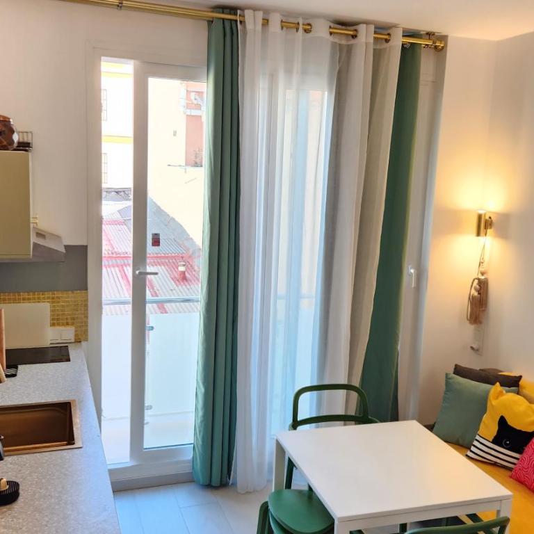ArtHouse Sky Terrace 120 m from Beach - Casa de 3 dormitorios - 37