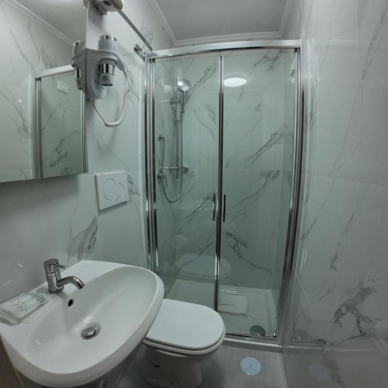 KayDee GuestHouse - Camera Quadrupla con Bagno Privato - 7