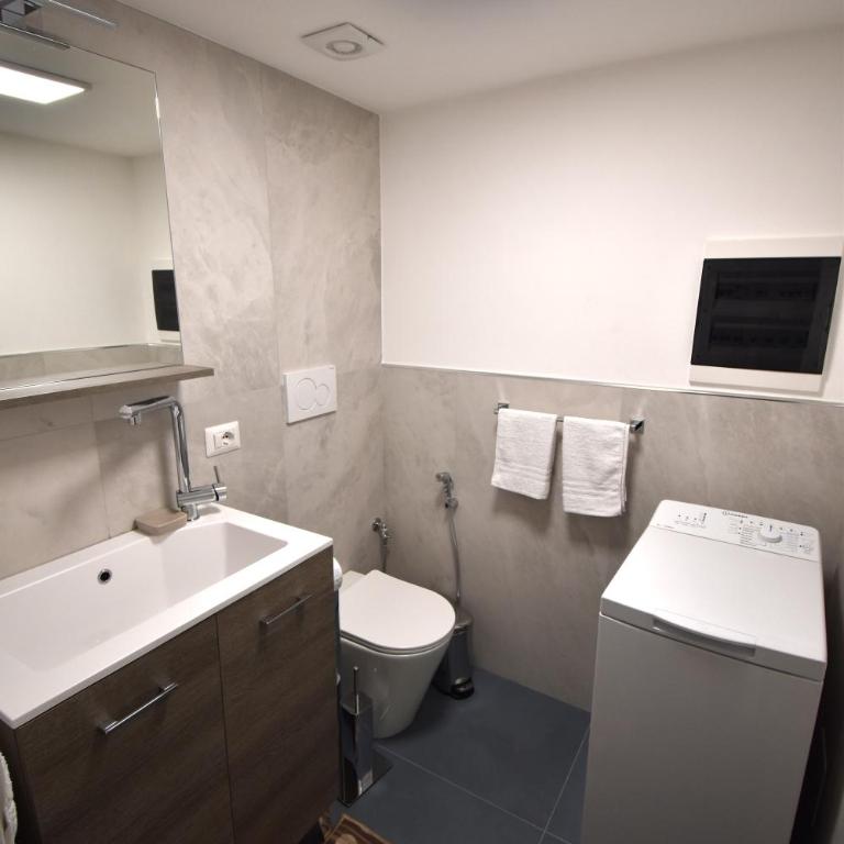 La Corte Fiorita - Two-Bedroom House - 19