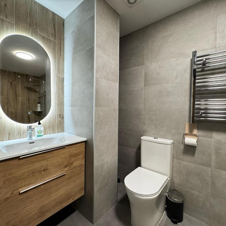 Cruilles 13 - Two-Bedroom Apartment - 10