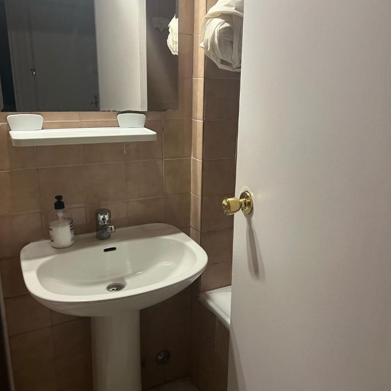 Solestar vallecas - Habitación Doble con baño privado - 4