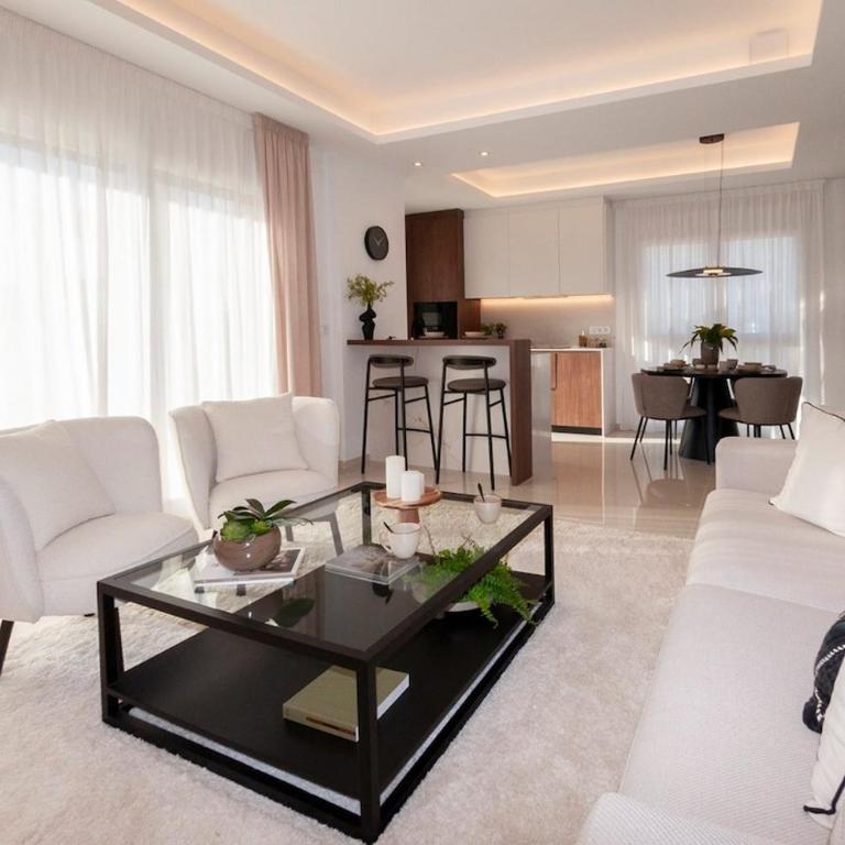 Luxury Apartment La Perla - Two-Bedroom Apartment with Pool View - 6