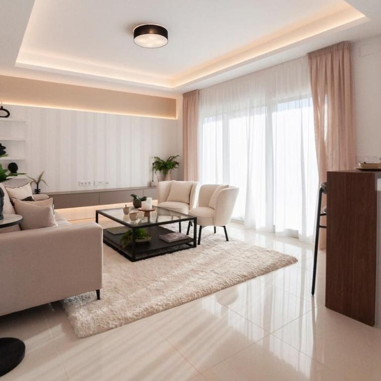 Luxury Apartment La Perla - Two-Bedroom Apartment with Pool View - 7