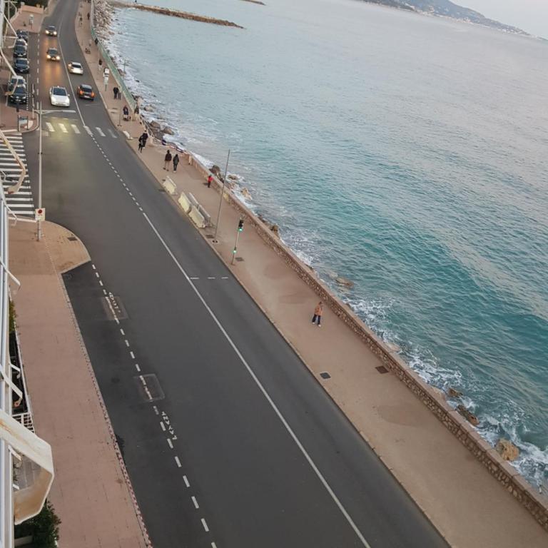 Menton front bord de mer Côte d'Azur Florentina sea view French Riviera proche Monaco Montecarlo superb studio - Studio - Vue sur Mer - 22