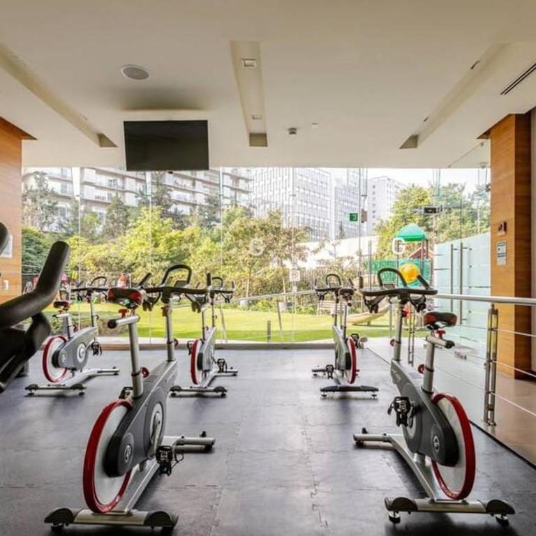Luxury apart with amazing pool, gym, sauna, wifi - Apartamento Familiar de 2 dormitorios con vistas - 1