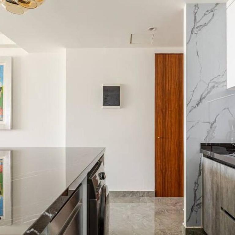 Luxury apart with amazing pool, gym, sauna, wifi - Apartamento Familiar de 2 dormitorios con vistas - 11