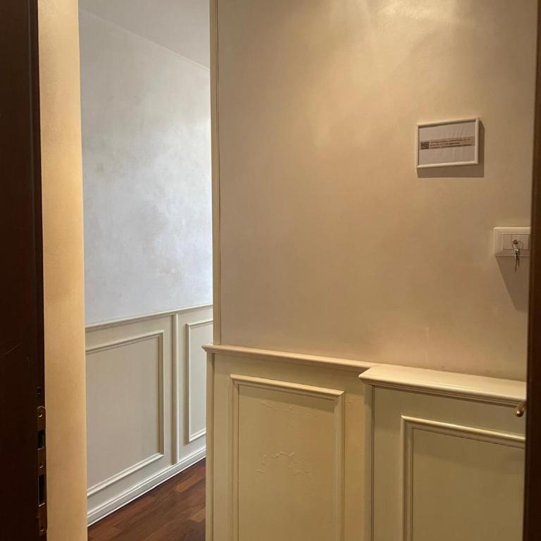 Rome Opera Theatre Rooms by Dama - Termini Station & Rome City Center - Camera Matrimoniale con Bagno Privato - 10