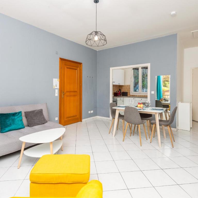 Beautiful & large sea view apartment - Appartement 2 Chambres - 12