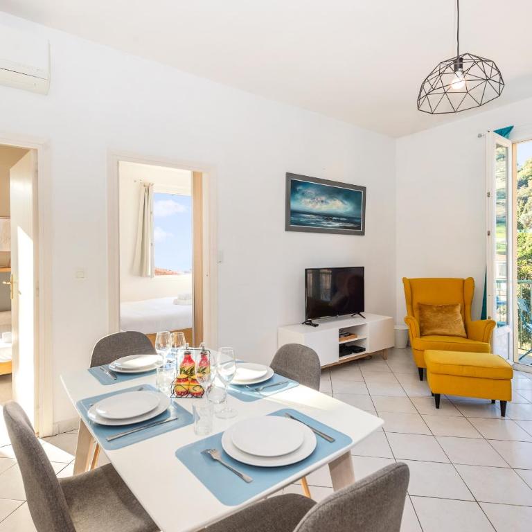 Beautiful & large sea view apartment - Appartement 2 Chambres - 14