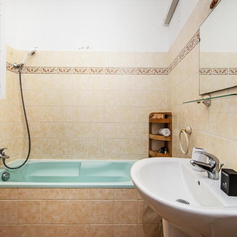 Beautiful & large sea view apartment - Appartement 2 Chambres - 22