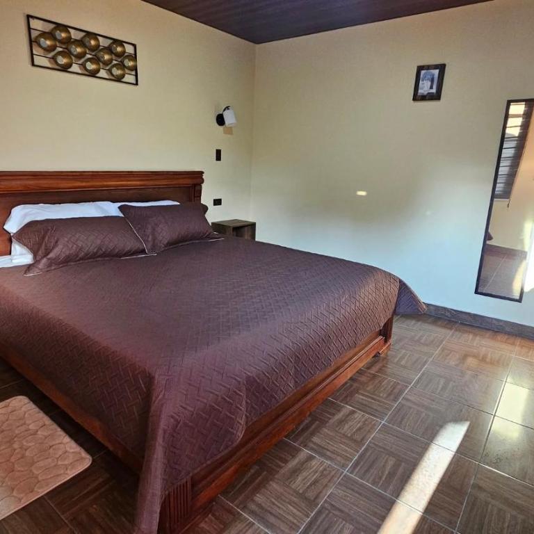Salamandras Hostería & Spa - Deluxe Room - 1