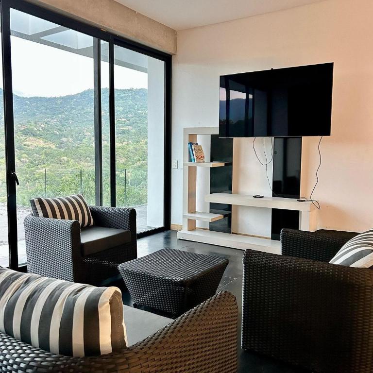 Descanso total en el mejor clima de Colombia - Villa - 78