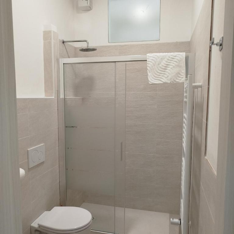 Appartamento con 2 camere, parcheggio e terrazza - Two-Bedroom Apartment with Terrace - 12