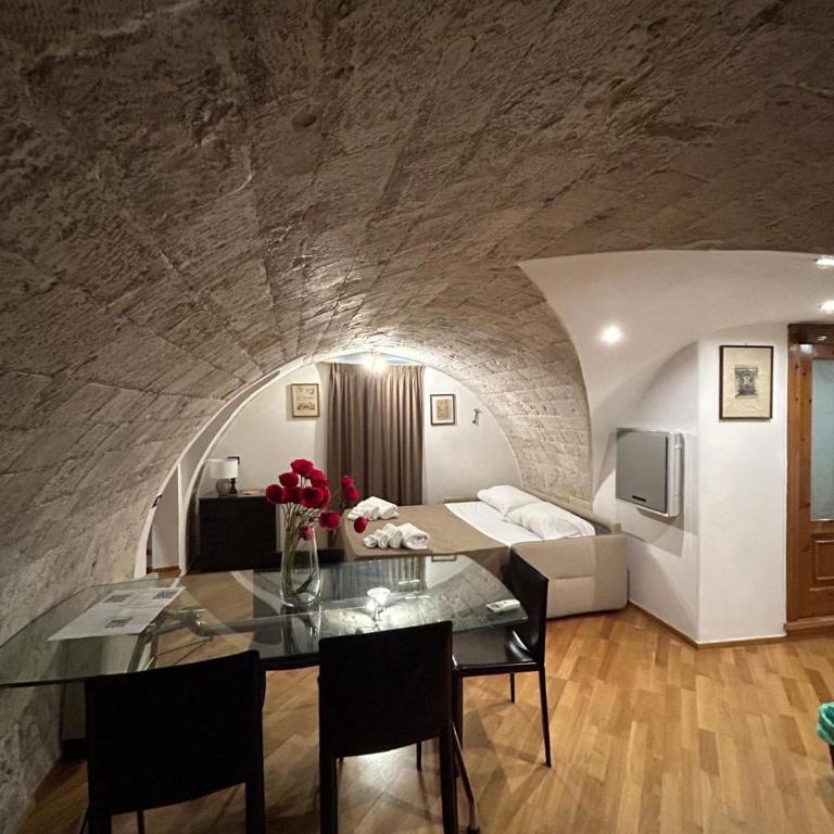 Palazzo di città Bari - Two-Bedroom House - 46