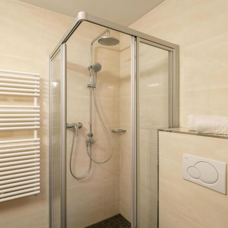 Apartment in Fügen near Spieljoch Ski Lift - One-Bedroom Apartment - 8
