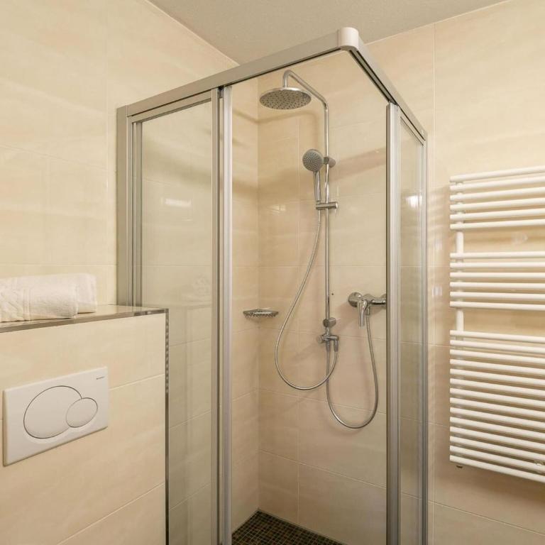 Apartment in Fügen near Spieljoch Ski Lift - One-Bedroom Apartment - 25