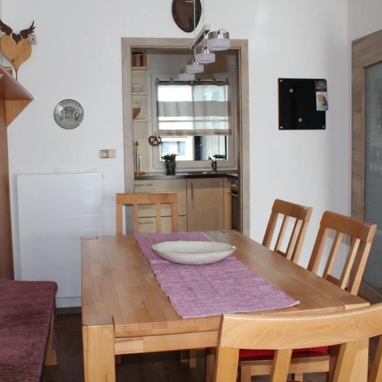 Ferienhaus Nr 73, Kategorie Komfort L, Feriendorf Hochbergle, Allgäu - Ferienhaus - 2