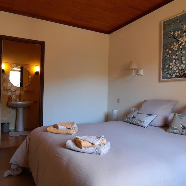 Les Vagabonds du Mont - Chambre Lit King-Size - Vue sur Montagne - 9