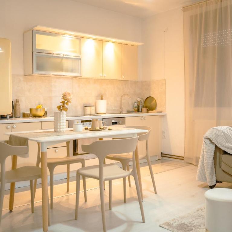 Paradise - Two-Bedroom Apartment - 15