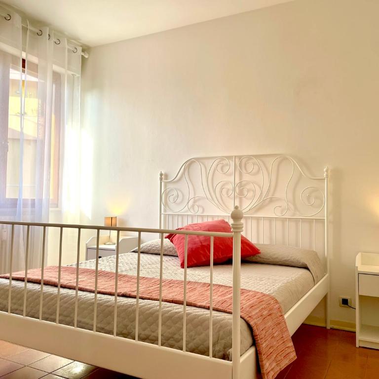 lnd 13- Attico 2 Camere, Balcone, Parcheggio, Ascensore - Appartamento con 2 Camere da Letto - 10