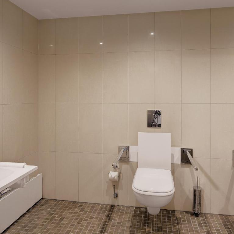 Hilton Munich City - Zimmer – barrierefrei, für Menschen im Rollstuhl geeignet - 5