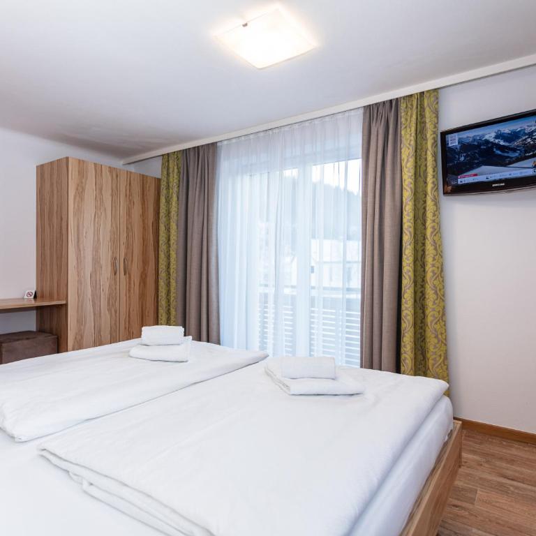Appartements Hollin by we rent, JOKERCARD INCLUDED - Apartment mit 3 Schlafzimmern und Balkon - 20