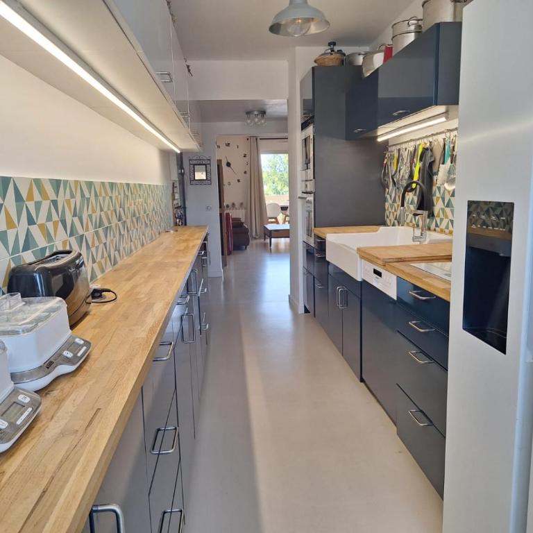 Le Rambot - appartement de charme avec grande terrasse parking centre ville - proche Bellegarde - Apartamento de 3 dormitorios - 15