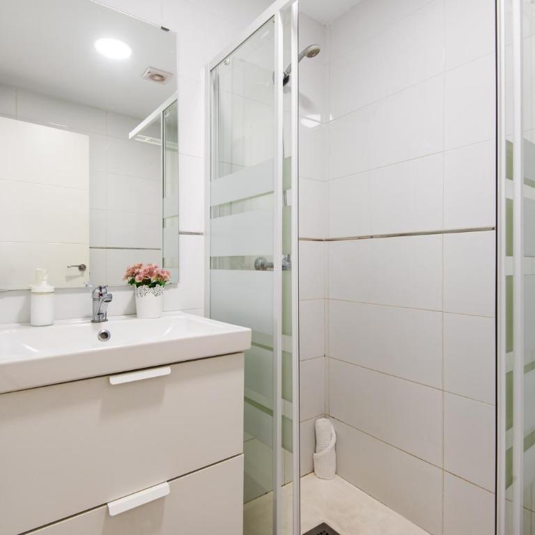 NEW STREET FANTASY 2 Center Apartment - Apartamento de 2 dormitorios - 24