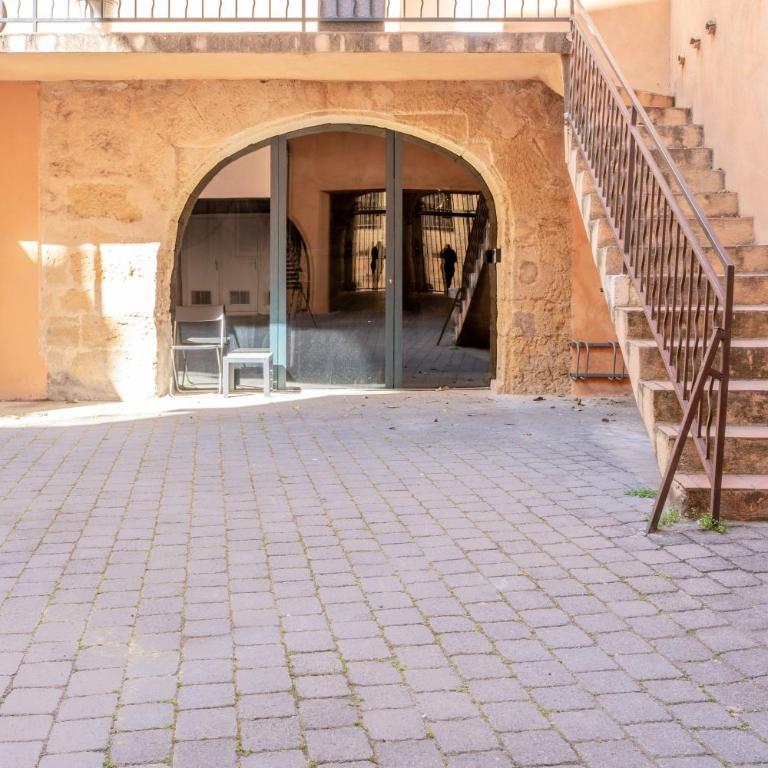 Le Yona Mirabeau - Appartement T3 Atypique situé dans le centre ville historique - proche Rotonde - Apartment mit 2 Schlafzimmern - 27
