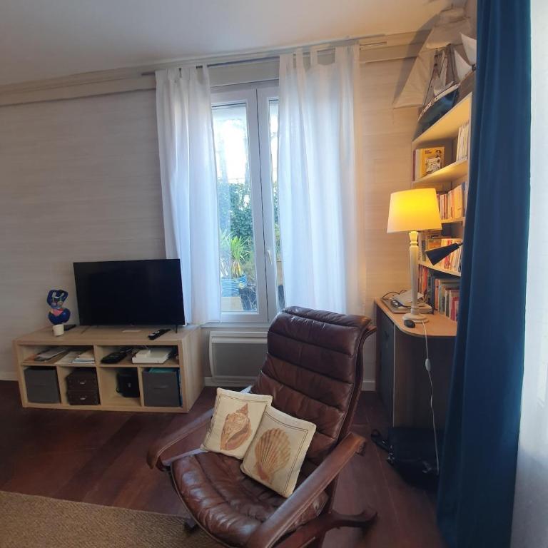 L'Heure Bleue by Tranquil at Home - Two-Bedroom House - 12