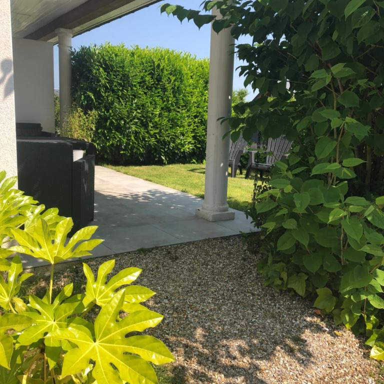 Bel Air Studios-Terrasse couverte-Jardinet-Vue Pont de Normandie-Parking privé - Studio - 31